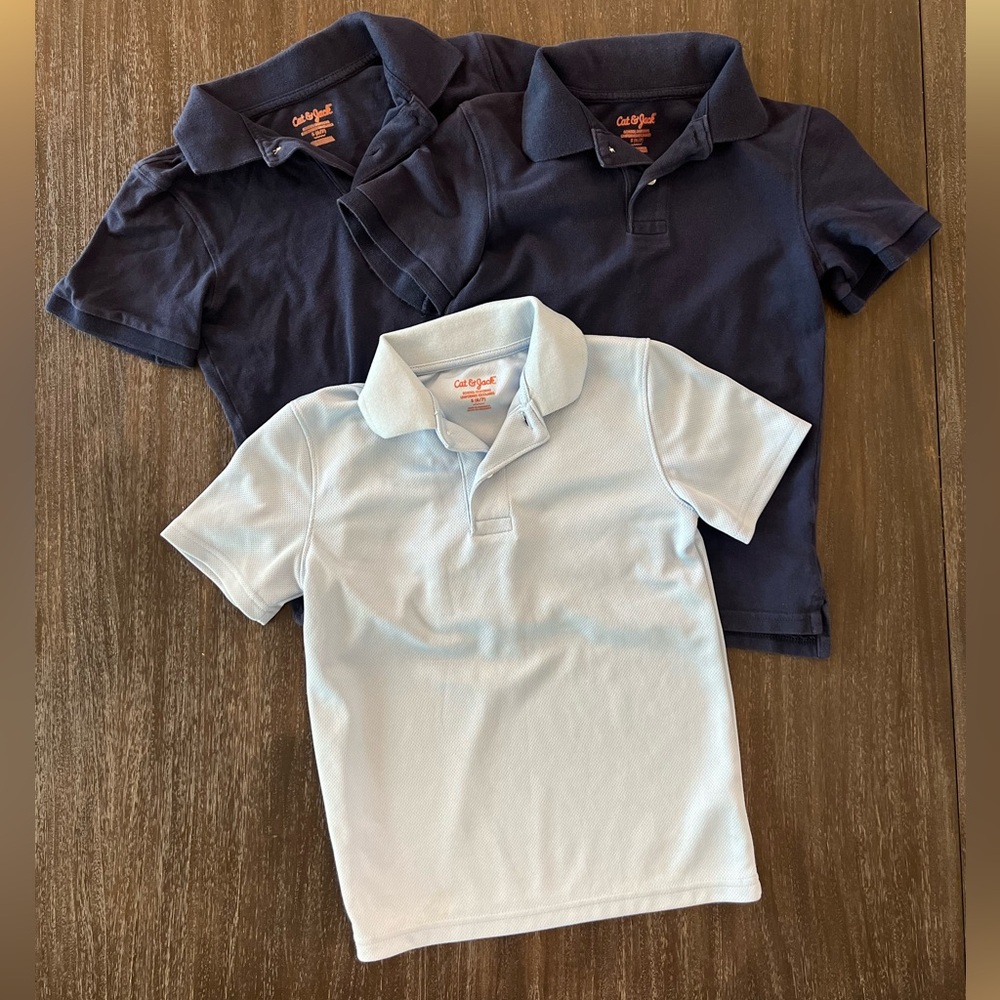 3 Cat & Jack Boys Uniform Polos Small- Lt Blue & 2 Navy